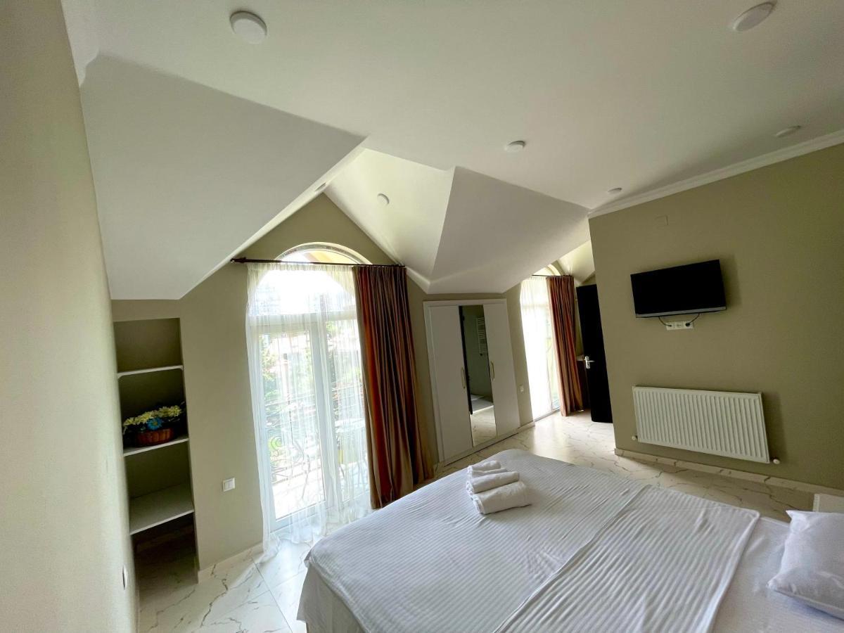 Four Seasons Hotel Batumi Kültér fotó